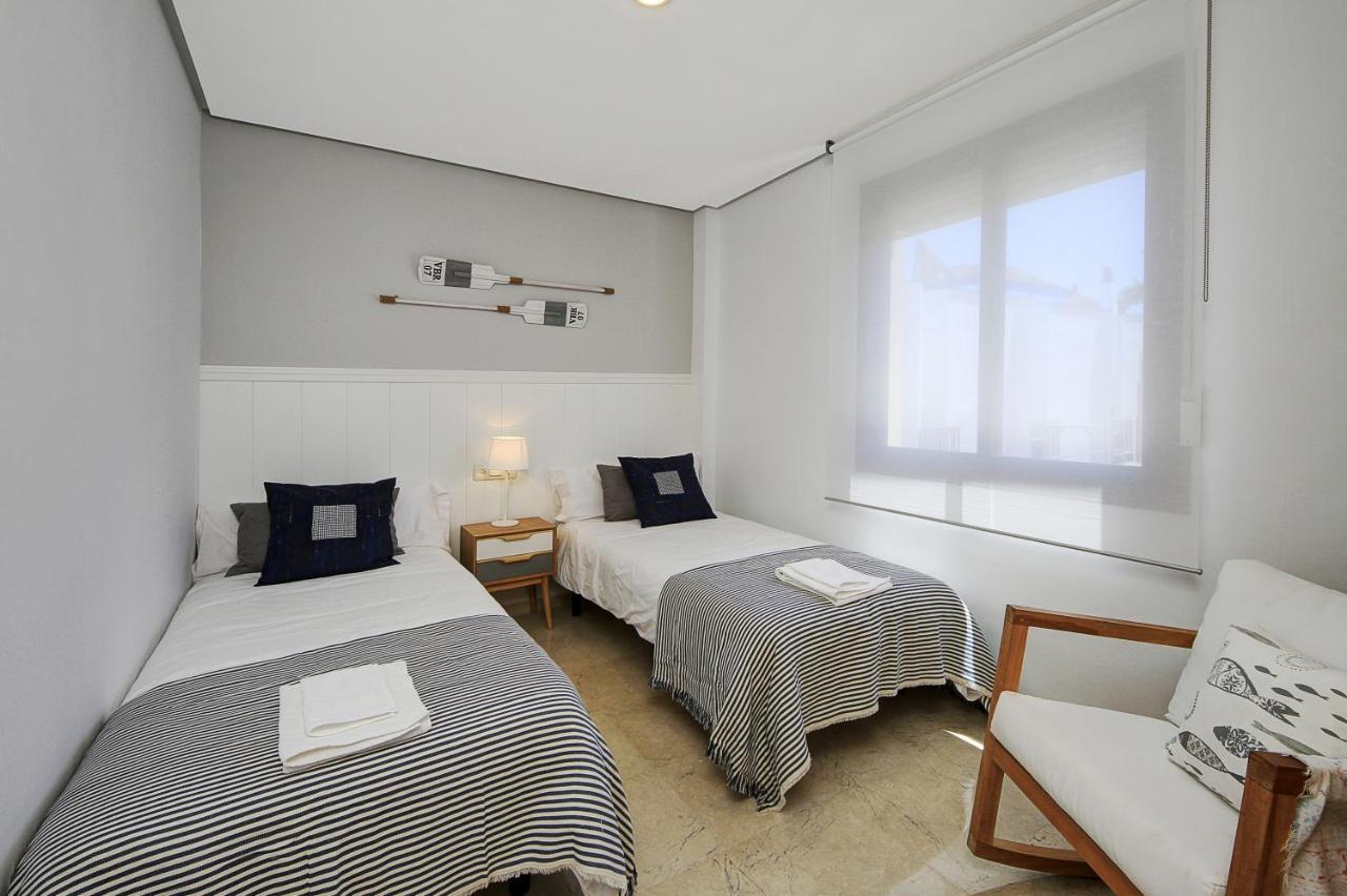 Primera Linea De Playa Con Parking Y Wifi Almuñécar エクステリア 写真